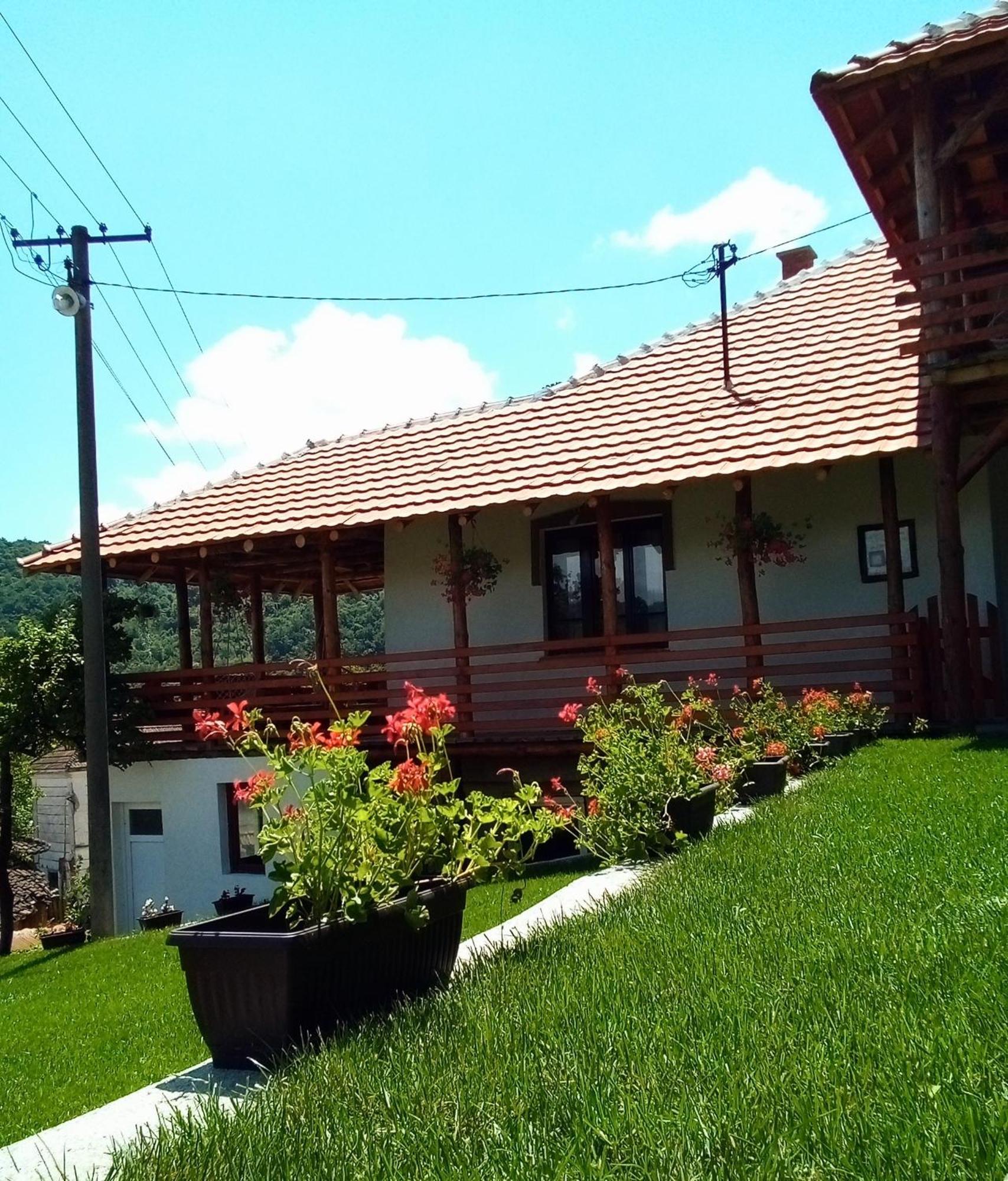 Konak Jerma Pirot Extérieur photo